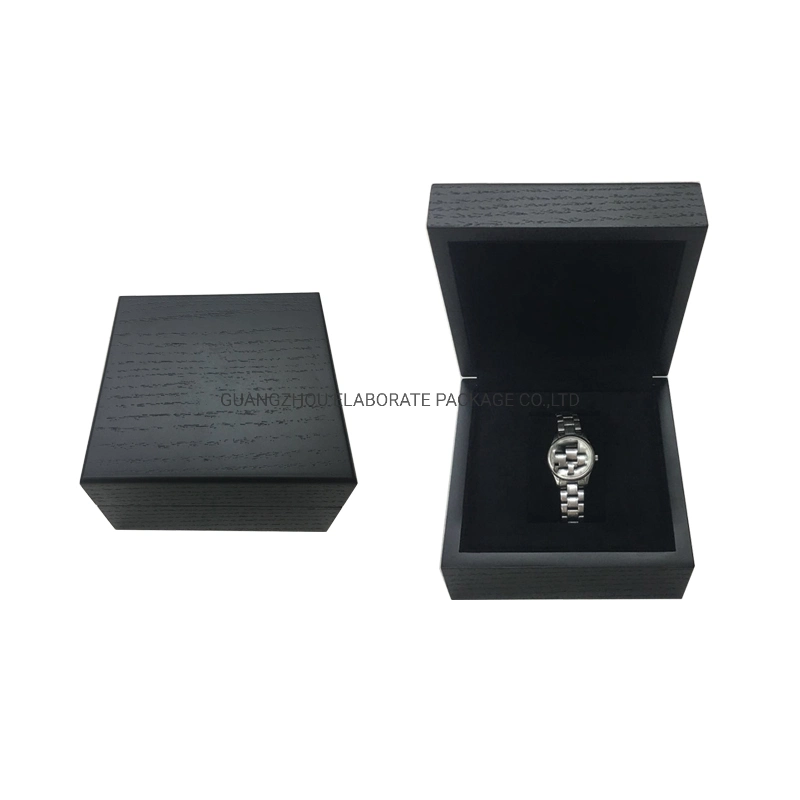 2023 China Supplier Customized Luxury Veneer Wooden Packing Watch Case Gift Box with Pillow